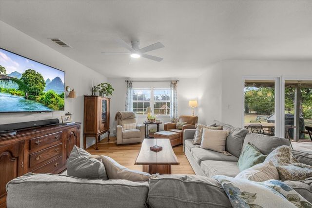 3721 London Lane, Richland Hills, TX 76118