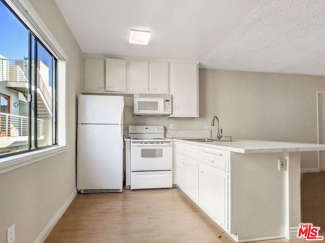 1538 11Th Street 7, Santa Monica, CA 90401