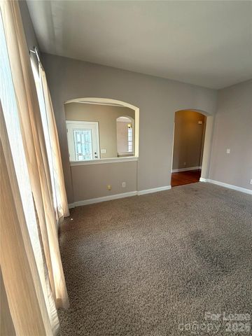 10729 Serape Road, Charlotte, NC 28277