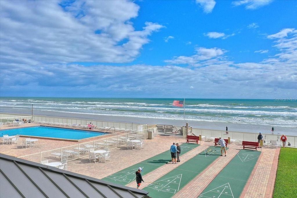 Image 40 of property listing at 4175 S ATLANTIC AVENUE 4070, New Smyrna Beach, FL 32169