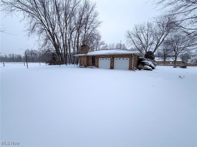 594 Center Street W, Warren, OH 44481