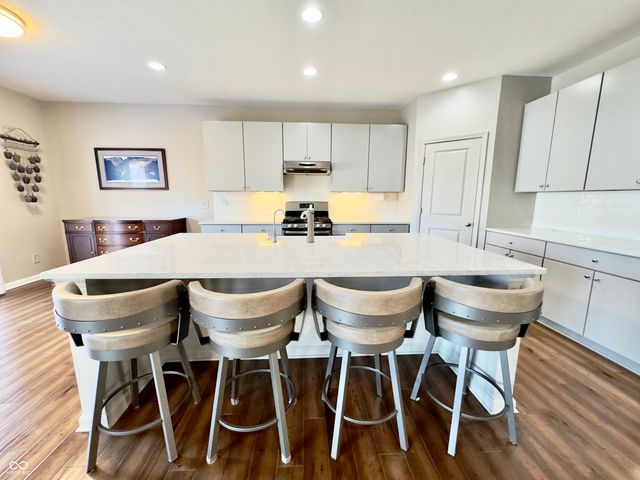 3890 Presidents Lane, Greenwood, IN 46142