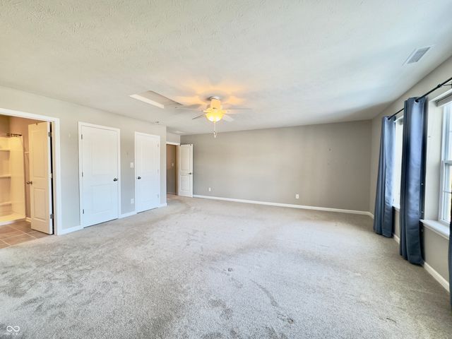 3890 Presidents Lane, Greenwood, IN 46142