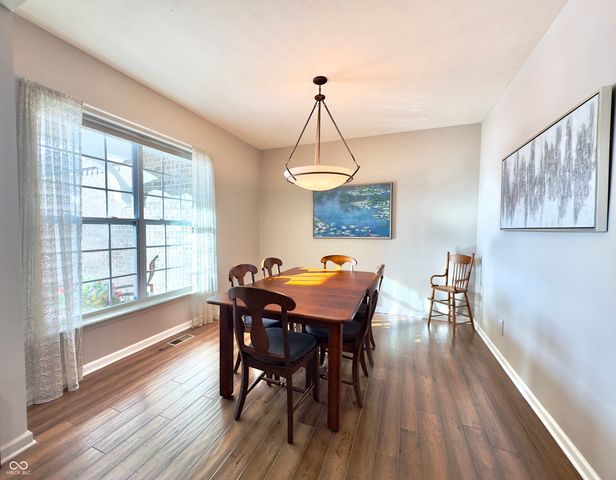 3890 Presidents Lane, Greenwood, IN 46142