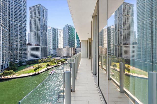 300 Biscayne Boulevard Way 901E, Miami, FL 33131