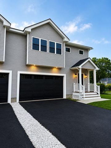 93 Rockland Road 2, Auburn, MA 01501