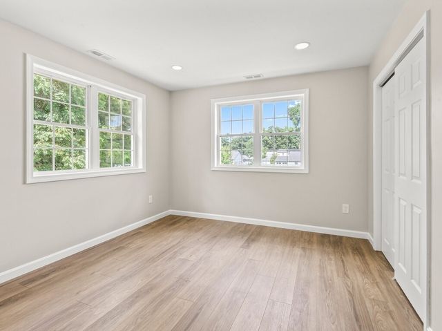 93 Rockland Road 2, Auburn, MA 01501