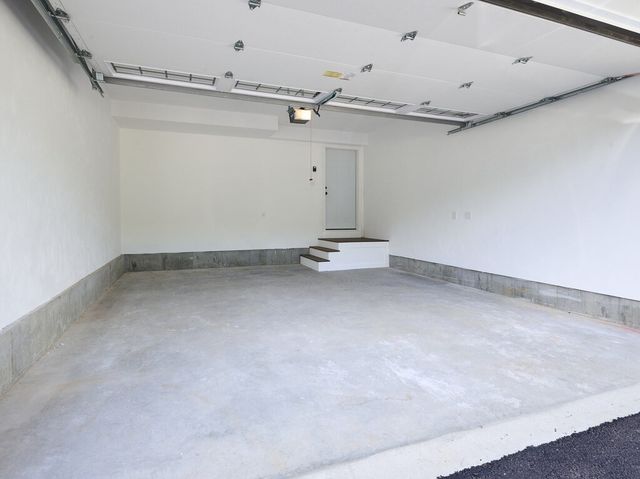 93 Rockland Road 2, Auburn, MA 01501