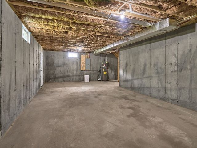 93 Rockland Road 2, Auburn, MA 01501