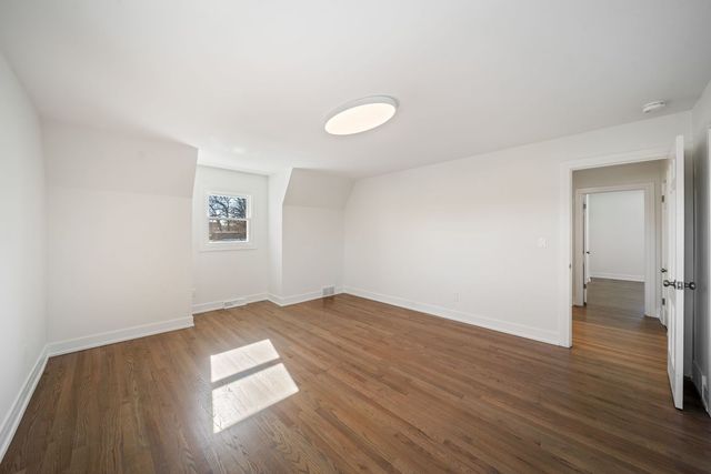 2508 W Atlantic Avenue, Waukegan, IL 60085