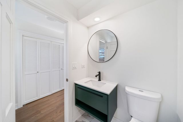 2508 W Atlantic Avenue, Waukegan, IL 60085