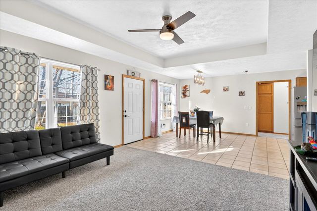 1623 N Engel Avenue, Springfield, MO 65803