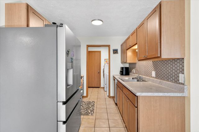 1623 N Engel Avenue, Springfield, MO 65803