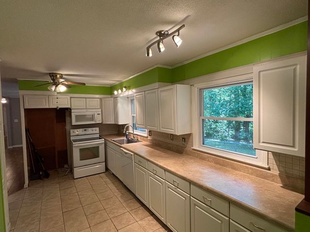 103 Calton Drive, Gaffney, SC 29341