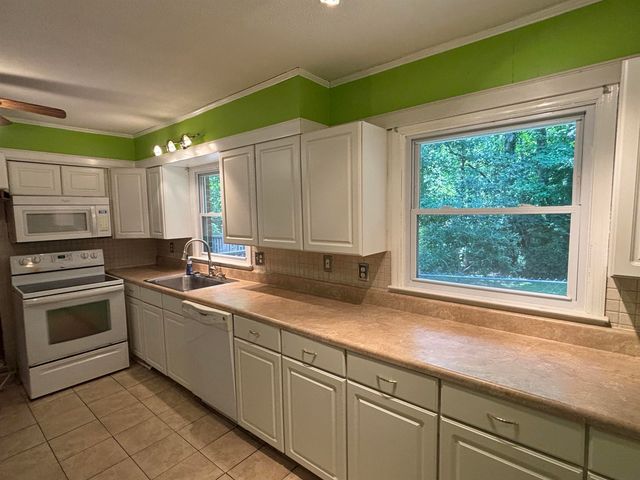103 Calton Drive, Gaffney, SC 29341