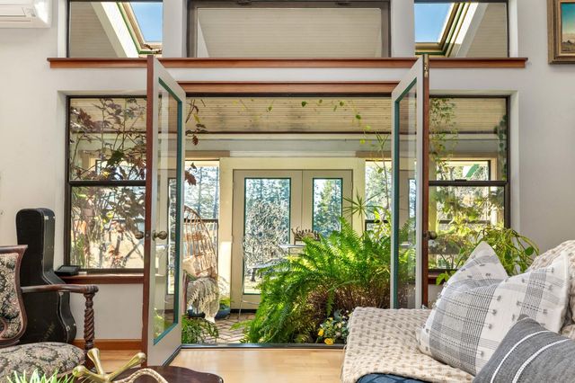 13936 Downwind Ct, Grass Valley, CA 95945