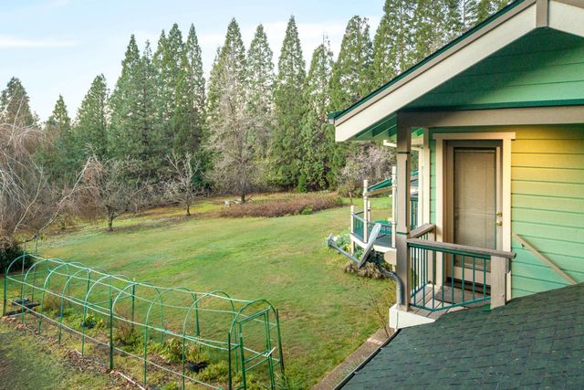 13936 Downwind Ct, Grass Valley, CA 95945