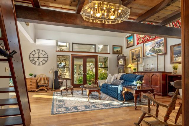 13936 Downwind Ct, Grass Valley, CA 95945