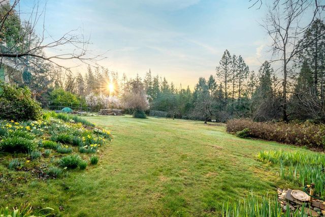 13936 Downwind Ct, Grass Valley, CA 95945