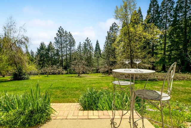 13936 Downwind Ct, Grass Valley, CA 95945