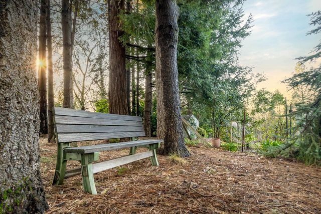 13936 Downwind Ct, Grass Valley, CA 95945