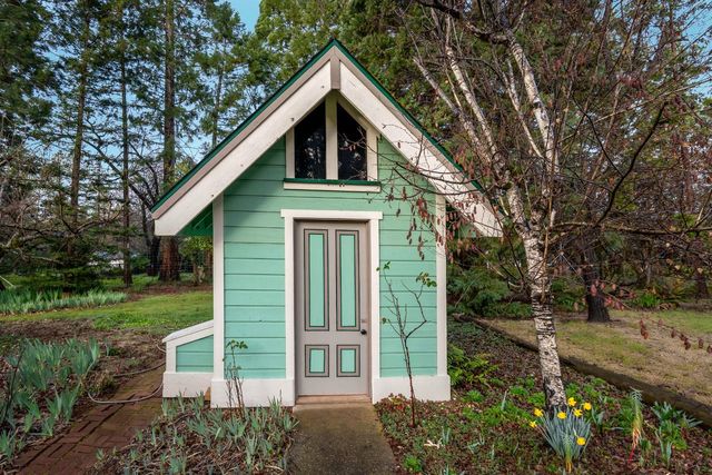 13936 Downwind Ct, Grass Valley, CA 95945