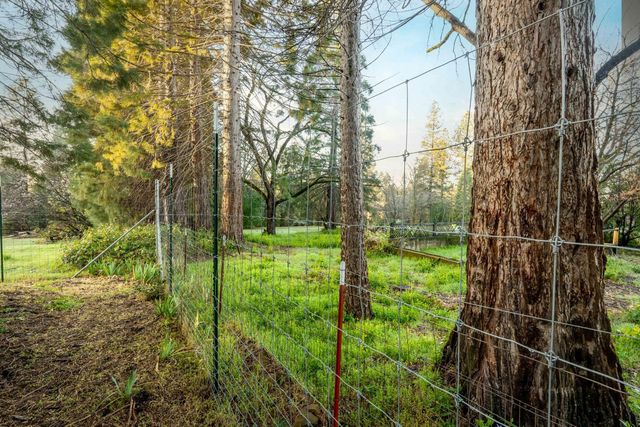 13936 Downwind Ct, Grass Valley, CA 95945