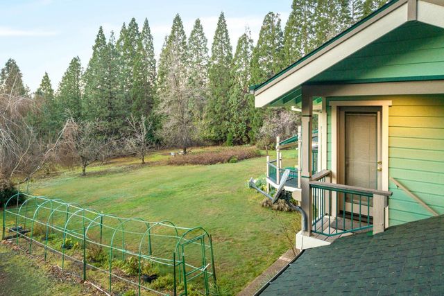 13936 Downwind Ct, Grass Valley, CA 95945