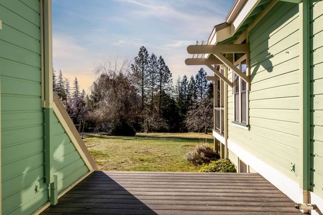 13936 Downwind Ct, Grass Valley, CA 95945