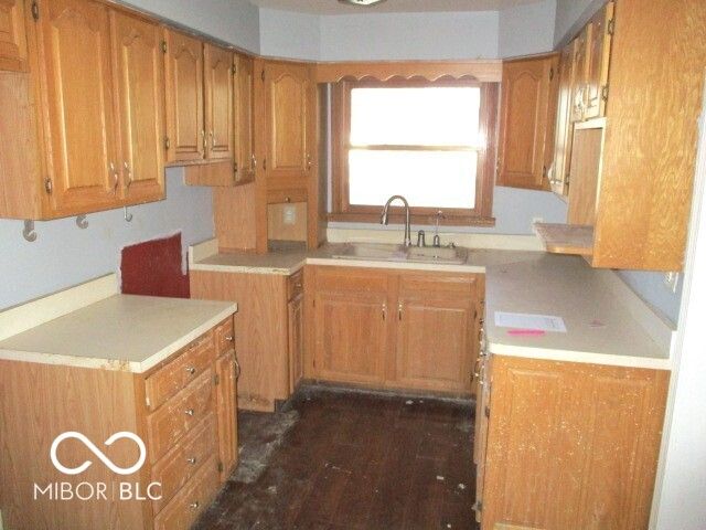 111 Hillcrest Drive, Shelbyville, IN 46176