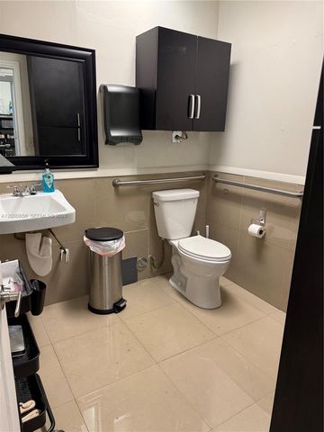 8511 NW South River Dr, Medley, FL 33166