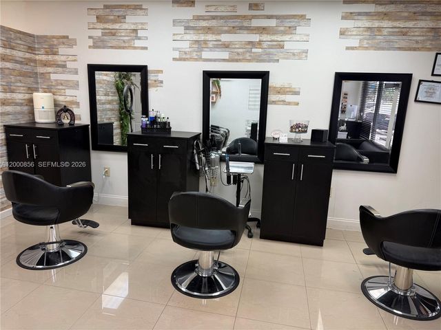 8511 NW South River Dr, Medley, FL 33166