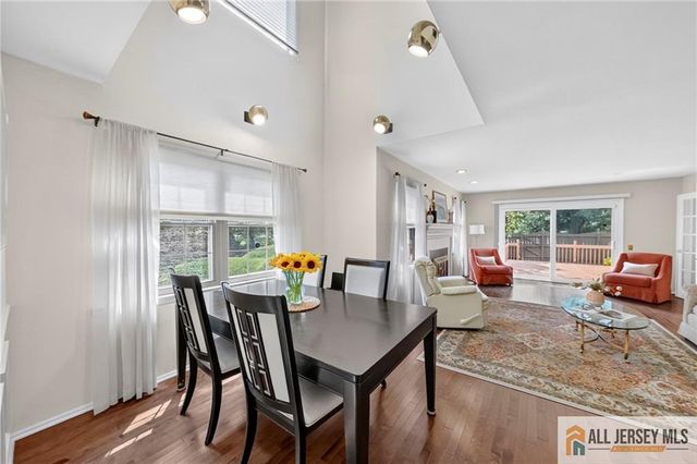 18 Estate Road, Hillsborough, NJ 08844
