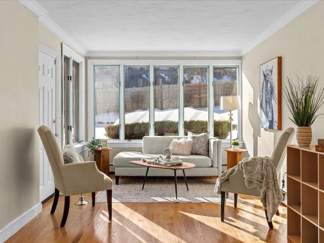 55 Bellingham Rd, Brookline, MA 02467