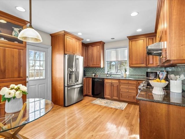 55 Bellingham Rd, Brookline, MA 02467