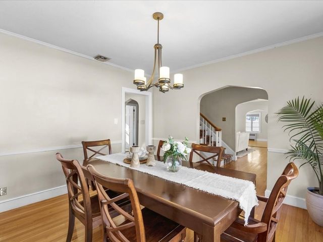 55 Bellingham Rd, Brookline, MA 02467