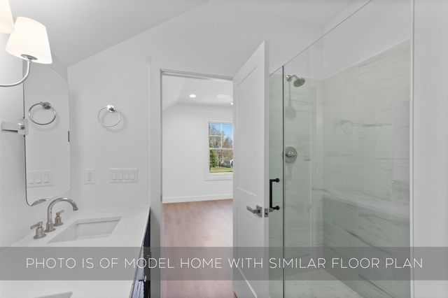 743 N Twyckenham Drive, South Bend, IN 46617