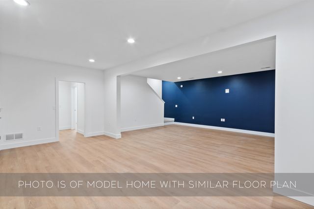 743 N Twyckenham Drive, South Bend, IN 46617