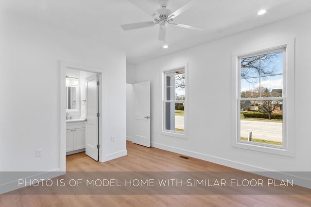 743 N Twyckenham Drive, South Bend, IN 46617
