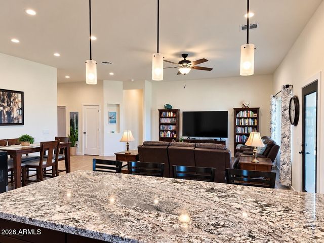 20324 W MELANIE Drive, Wittmann, AZ 85361