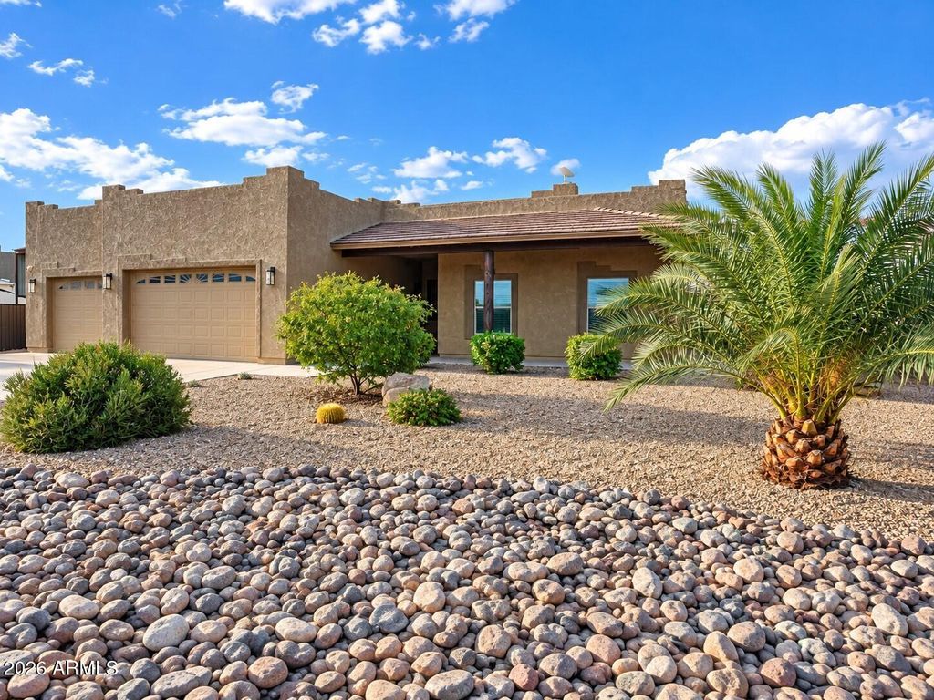 20324 W MELANIE Drive, Wittmann, AZ 85361 — exterior