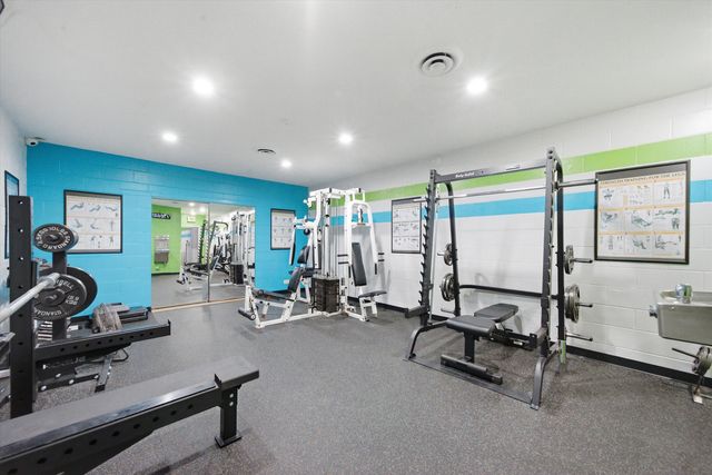 6325 N Sheridan Road 1808, Chicago, IL 60660