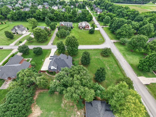 1205 Paramount Dr, Rockvale, TN 37153