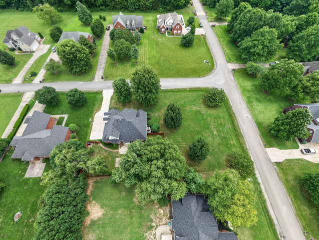 1205 Paramount Dr, Rockvale, TN 37153