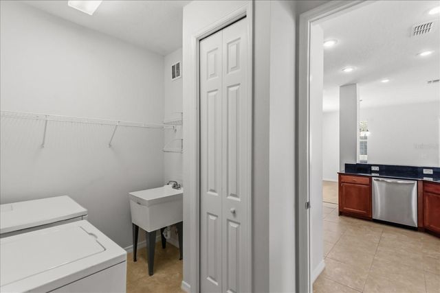 7211 S MASCOTTE STREET, Tampa, FL 33616