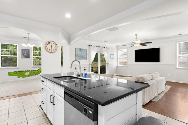 237 Oglethorpe Circle, Moncks Corner, SC 29461