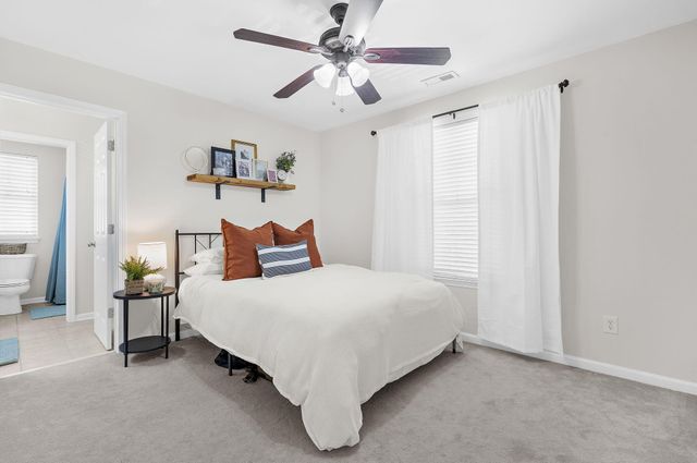 237 Oglethorpe Circle, Moncks Corner, SC 29461