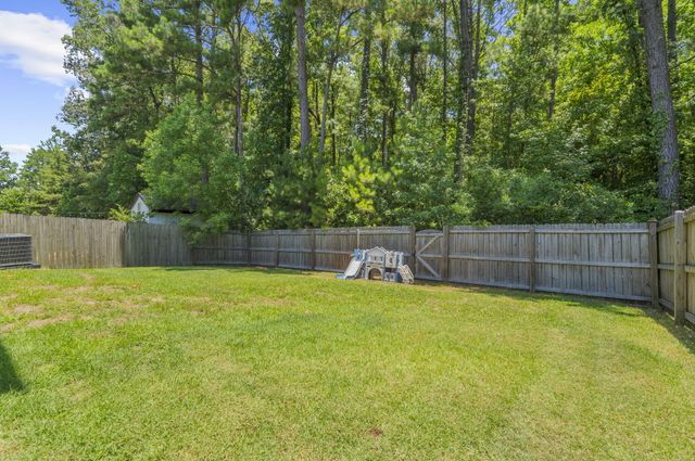 237 Oglethorpe Circle, Moncks Corner, SC 29461