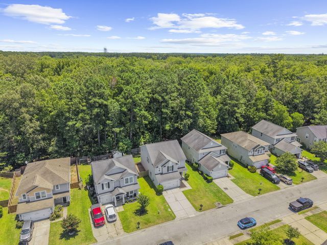 237 Oglethorpe Circle, Moncks Corner, SC 29461