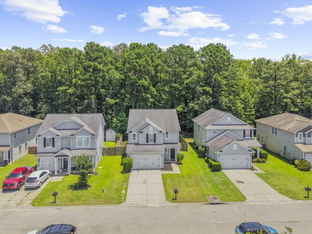 237 Oglethorpe Circle, Moncks Corner, SC 29461